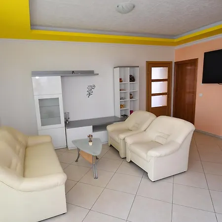 Mirjana 2 Apartment *